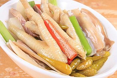 《战争机器》制作人质疑育碧选择弥助担任《刺客信条：影》主角